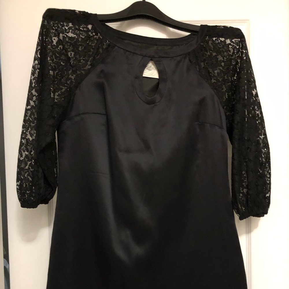 Alice & Trixie LBD, satin body, lace sleeves